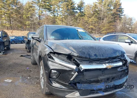 2023 Chevrolet Blazer Awd 2Lt z USA, uszkodzony, nr VIN 3GNKBHR4XPS184185